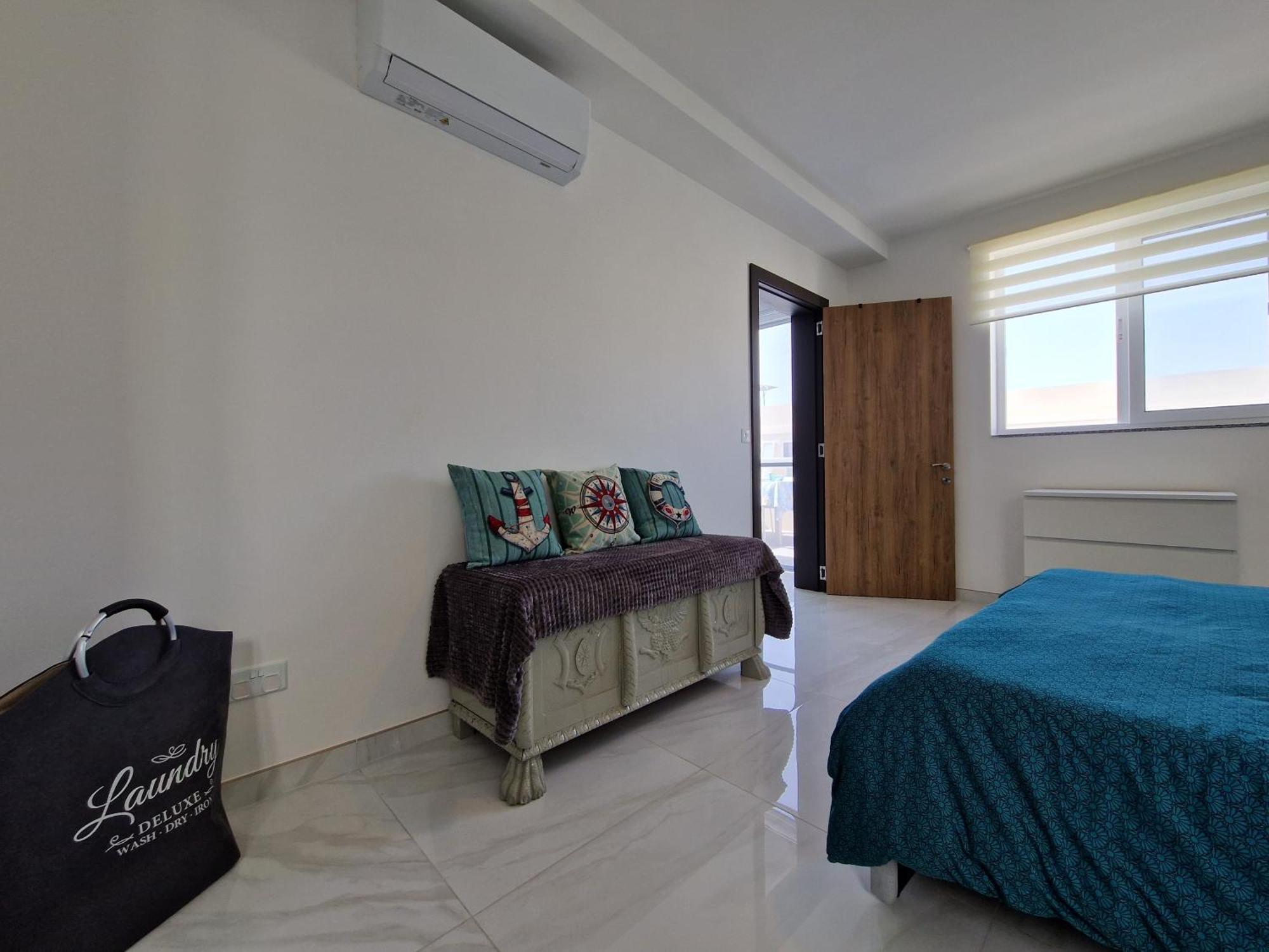 Apartamento Sea View New Penthouse Terrace & Garage Parking Bahía de San Pablo Exterior foto
